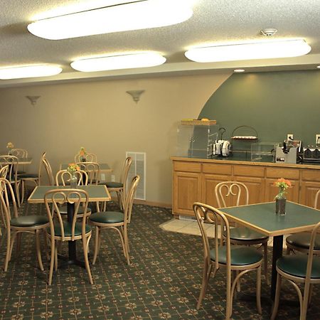 Americas Best Value Inn Annandale Esterno foto